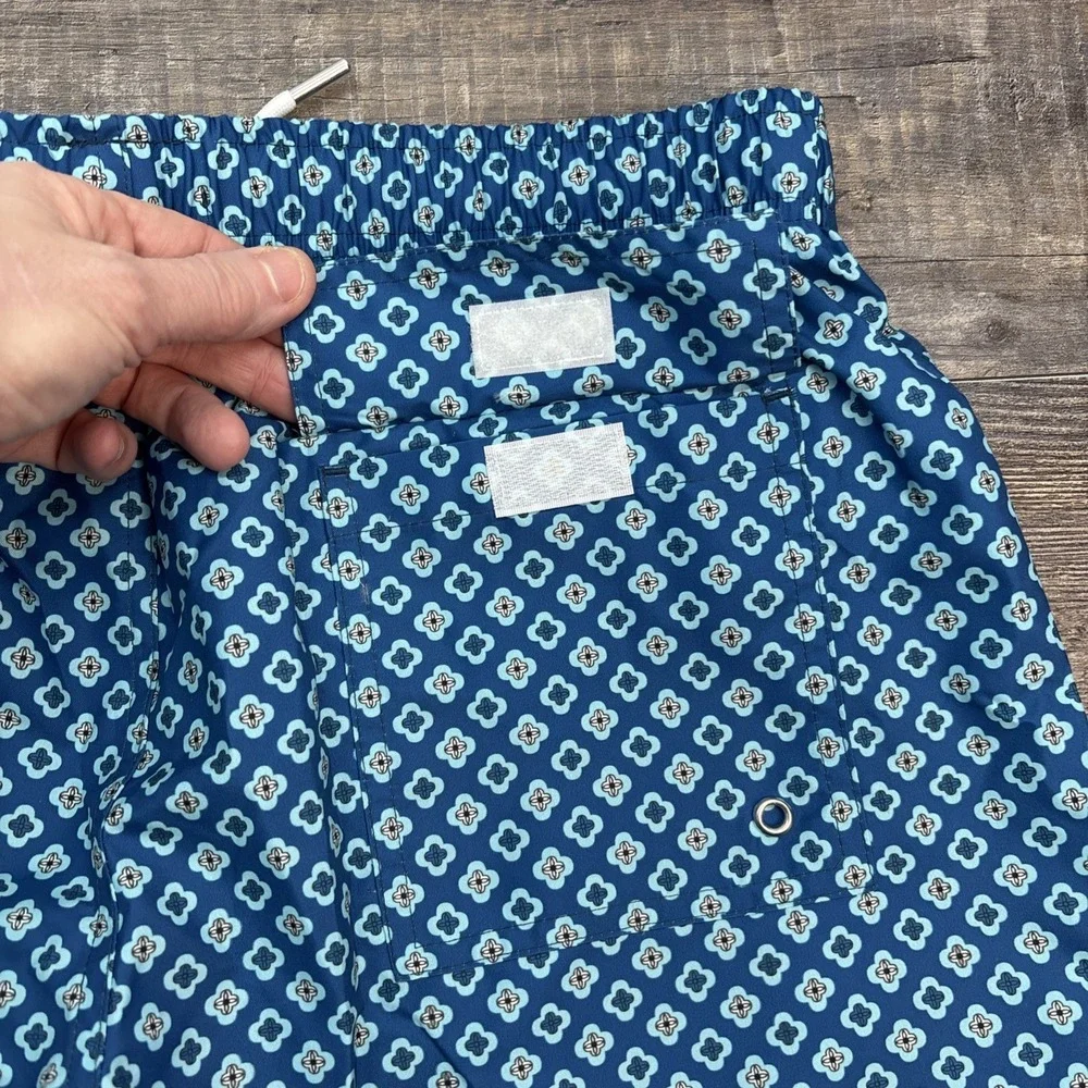 Collars and & Co Men's Medium Swim Trunks‎ Blue Coast Shorts Swimwear NEW